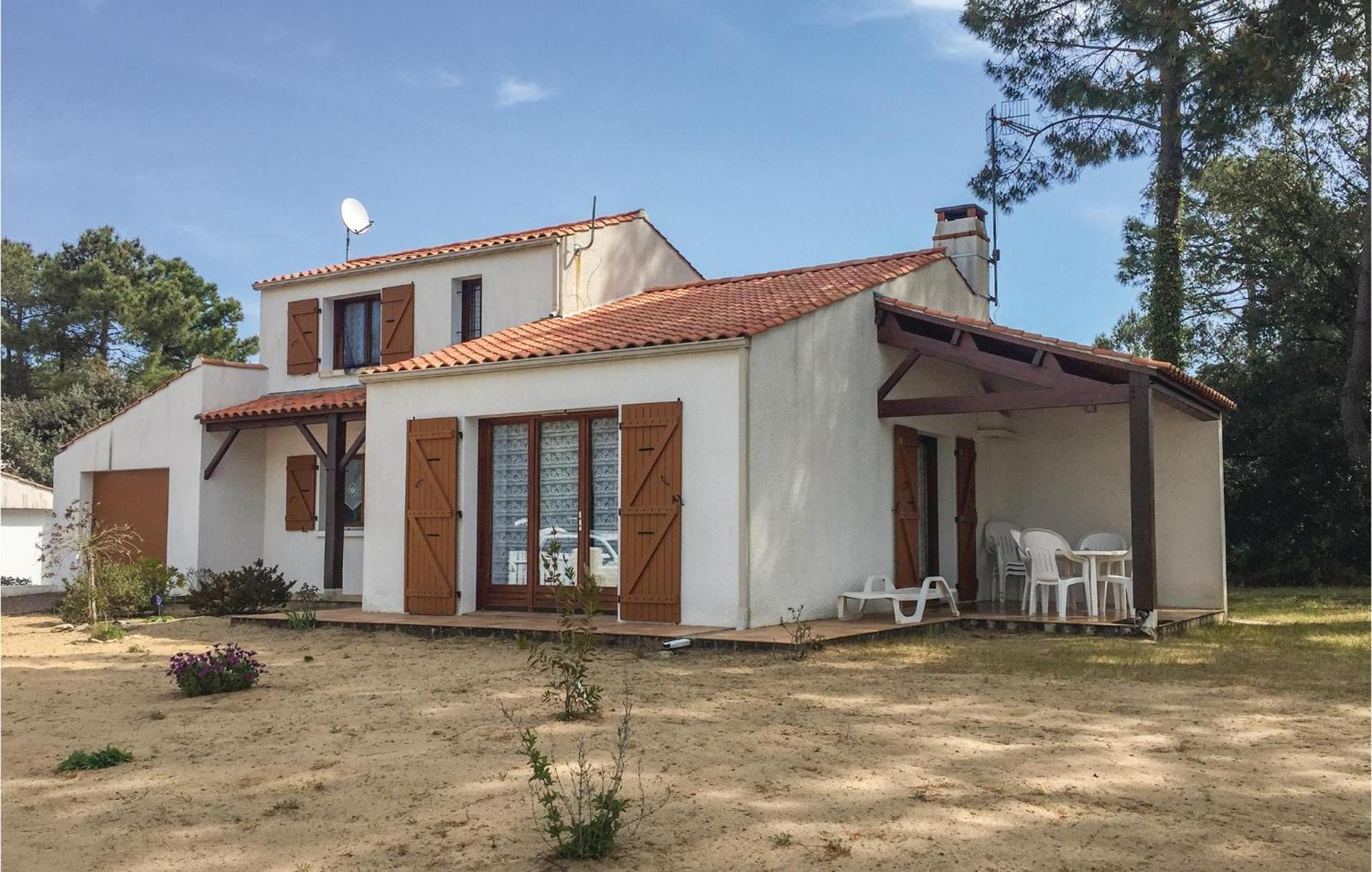 3 Bedroom Gorgeous Home In La Tranche Sur Mer Exterior foto